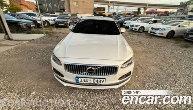 Volvo S90 B6 AWD Inscription - фото 0