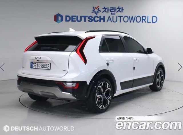 Kia Niro All New Signature - фото 1