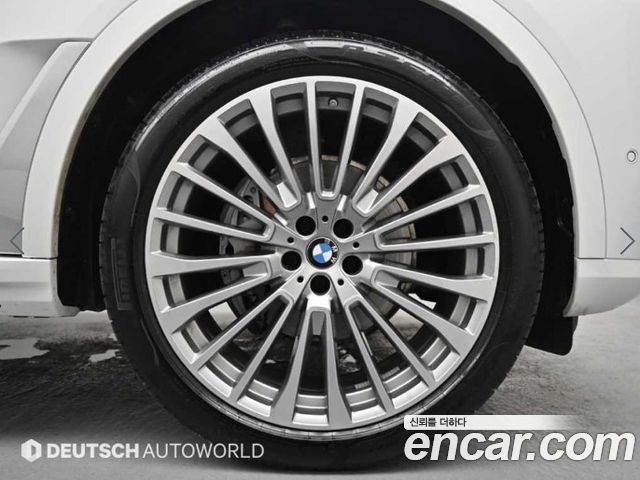 BMW X7 G07 xDrive 40i M Sport 6STR - фото 4