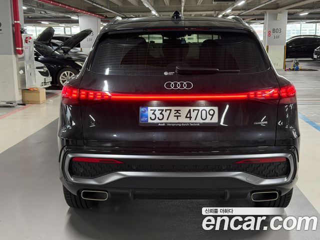Audi Q5 40 TFSI Quattro S Line - фото 3