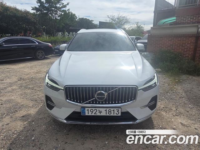 Volvo XC60 2-го поколения B5 Ultimate Bright - фото 2
