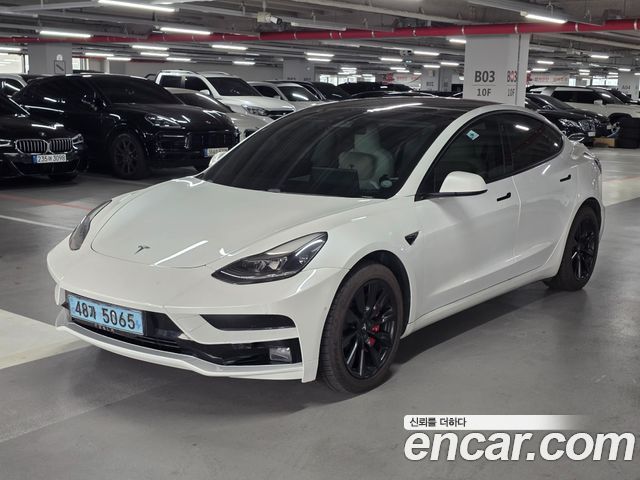 Tesla Model 3 Long Range AWD - фото 0