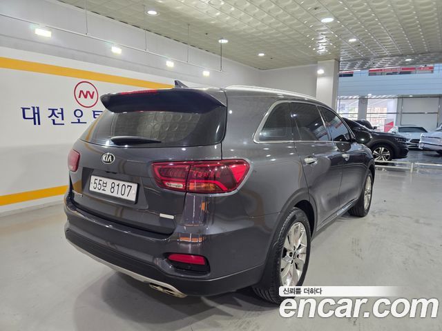 Kia Sorento New Diesel 2.2 2WD Noblesse Special - фото 3