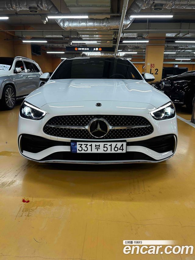 Mercedes-Benz C-Class W206 C200 AMG Line - фото 0