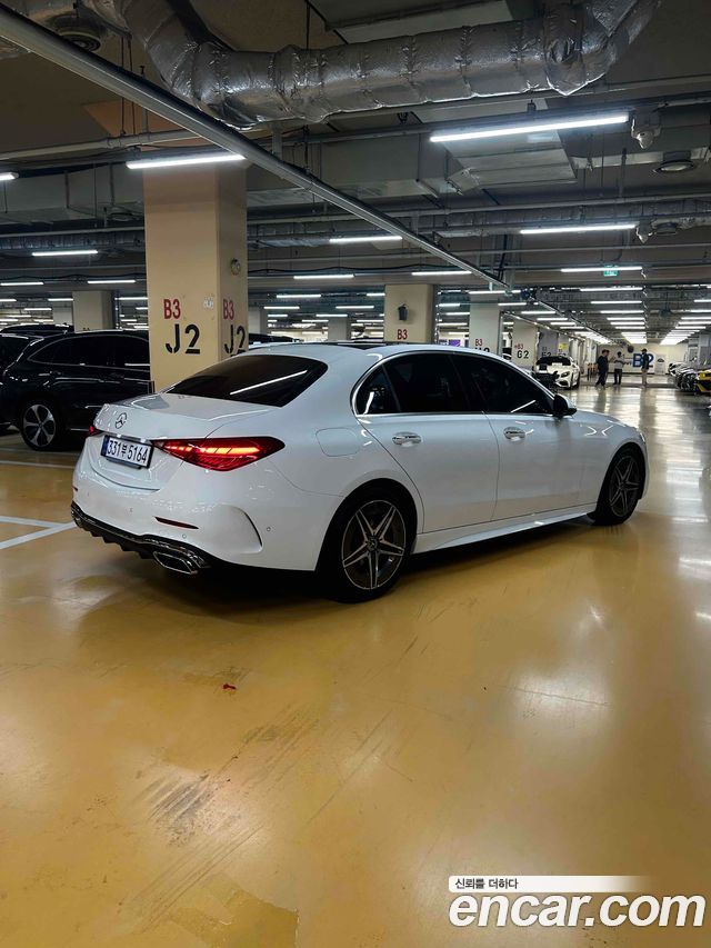 Mercedes-Benz C-Class W206 C200 AMG Line - фото 4