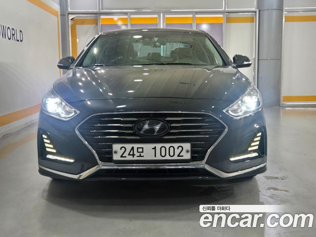 Hyundai Sonata 2.0 Modern - фото 0