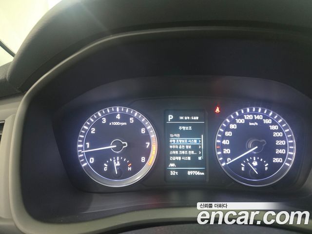 Hyundai Sonata 2.0 Modern - фото 4