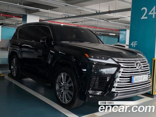 Lexus LX 4-го поколения 700h VIP - фото 1