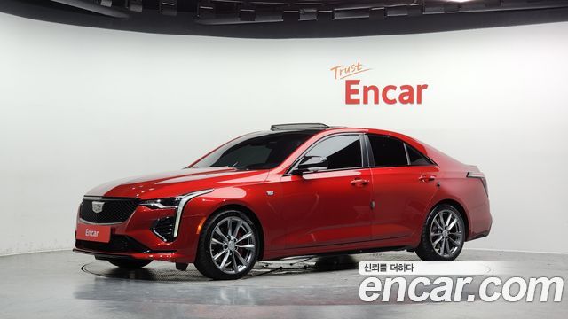 Cadillac CT4 2.0 Sport - фото 0