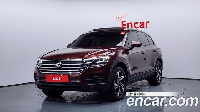 Volkswagen Touareg 3-го поколения 3.0 TDI Premium - фото 0