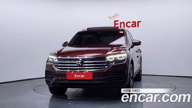 Volkswagen Touareg 3-го поколения 3.0 TDI Premium - фото 2
