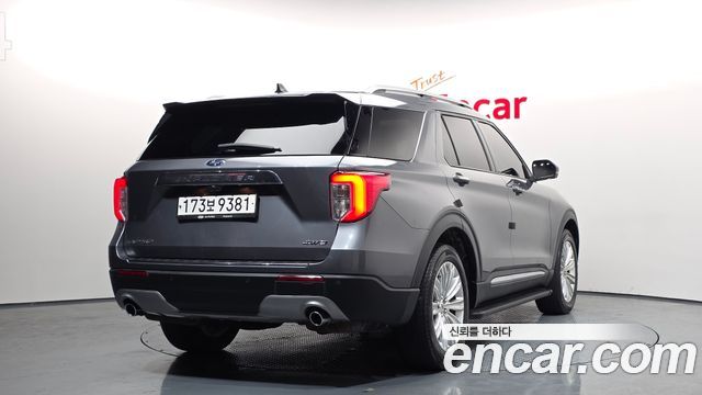 Ford Explorer 6-го поколения 2.3 LimIted 4WD - фото 1