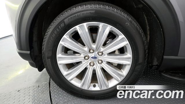 Ford Explorer 6-го поколения 2.3 LimIted 4WD - фото 4