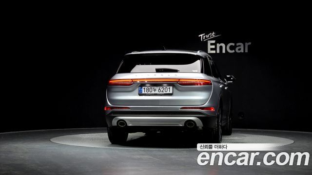 Lincoln Corsair 2.0 Reserve AWD - фото 3