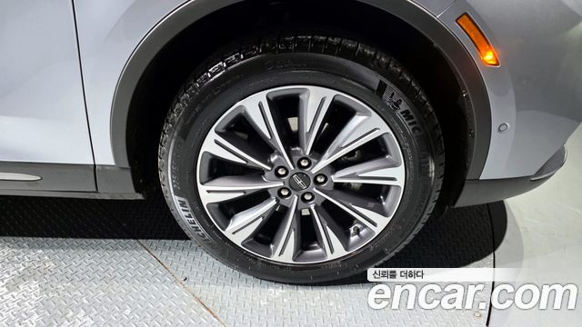 Lincoln Corsair 2.0 Reserve AWD - фото 4