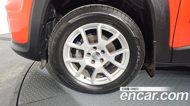 Jeep Renegade 1.6 Diesel Limited - фото 4