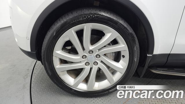 Land Rover Discovery D300 HSE - фото 3