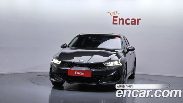 Kia K5 3-го поколения 2.0 Signature - фото 2