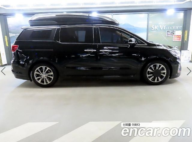 Kia Carnival New 9-Seater Hi-Limousine Noblesse Special - фото 2