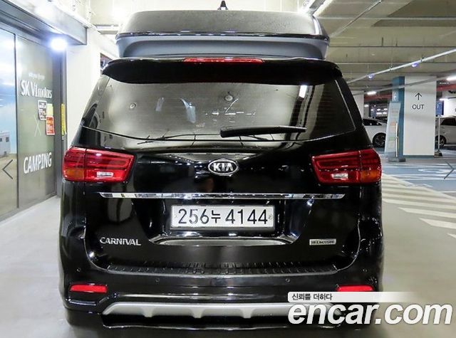 Kia Carnival New 9-Seater Hi-Limousine Noblesse Special - фото 4
