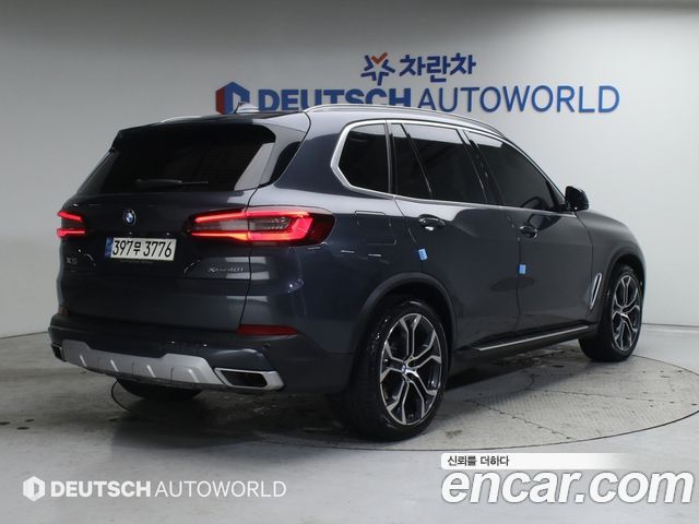 BMW X5 G05 xDrive 40i xLine - фото 1