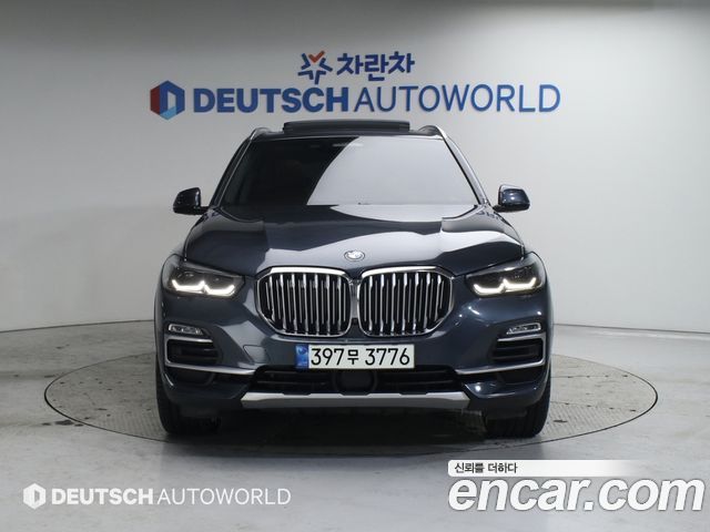 BMW X5 G05 xDrive 40i xLine - фото 2