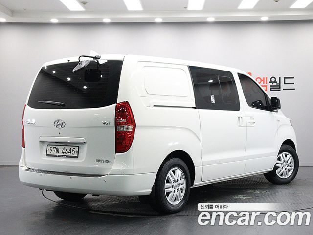 Hyundai Starex New Van 5-Seater Smart - фото 2