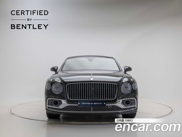 Bentley Flying Spur 3-го поколения 4.0 Azure - фото 1