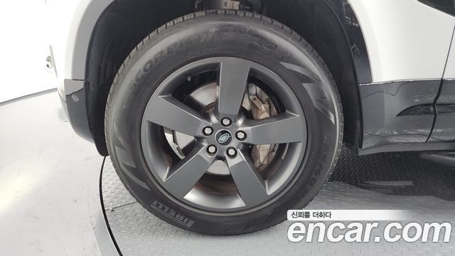 Land Rover Defender L663 130 D300 X-Dynamic HSE - фото 4