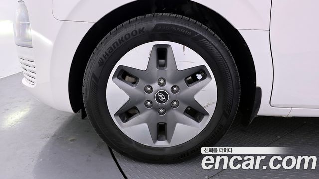 Hyundai Staria 4WD Tourer 9-Seater Modern - фото 4