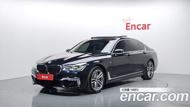 BMW 7 Series G11 740Li xDrive M Sport Package - фото 0