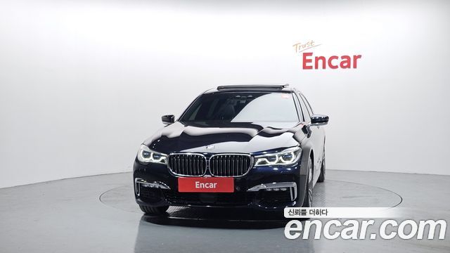 BMW 7 Series G11 740Li xDrive M Sport Package - фото 2