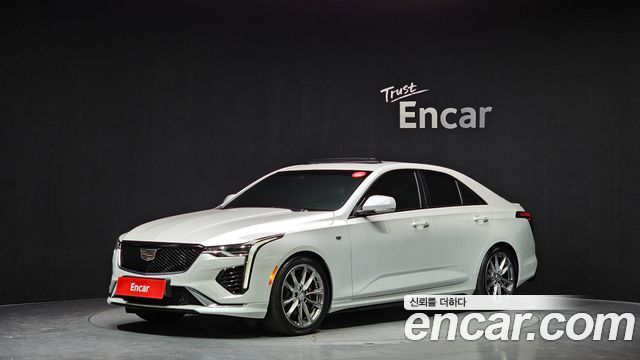Cadillac CT4 2.0 Sport - фото 0