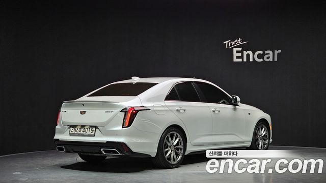 Cadillac CT4 2.0 Sport - фото 1