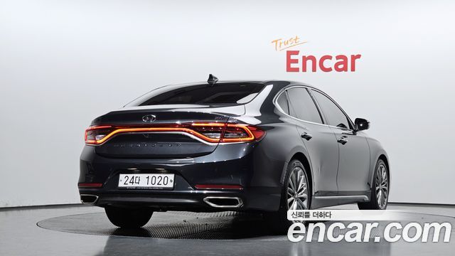 Hyundai Grandeur IG 3.0 Exclusive Special - фото 1