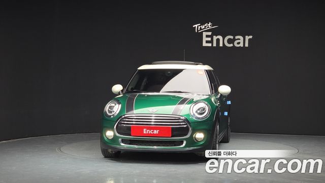 Mini Cooper 5Door 60th Edition 3rd - фото 2