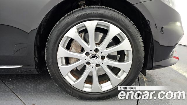 Mercedes-Benz E-Class W213 E300 4MATIC Exclusive - фото 4