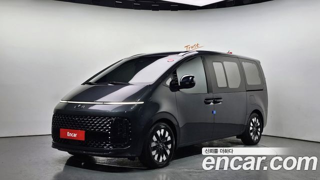 Hyundai Staria 4WD Lounge 9-Seater Inspiration - фото 0