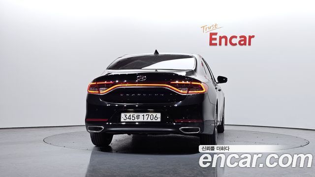 Hyundai Grandeur IG 3.0 Exclusive - фото 3