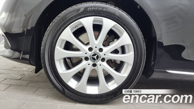 Mercedes-Benz E-Class W213 E220d 4MATIC Exclusive - фото 4