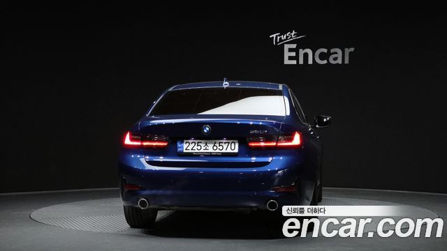 BMW 3 Series G20 320i - фото 3