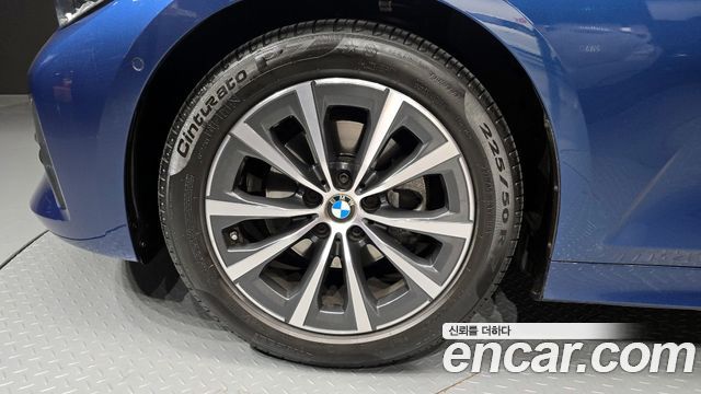 BMW 3 Series G20 320i - фото 4