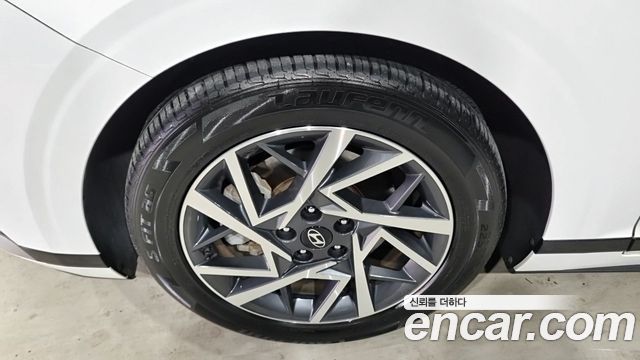 Hyundai Grandeur GN7 2,5 Gasoline 2WD Premium - фото 4