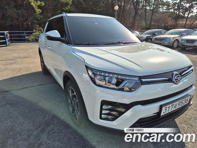 SsangYong Tivoli Gasoline 1.5 2WD V3 - фото 1