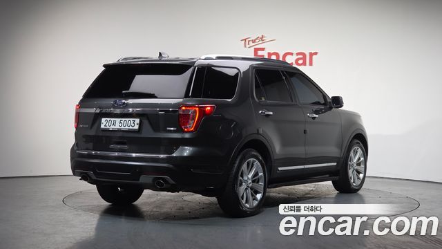 Ford Explorer 2.3 Limited 4WD 5th - фото 1