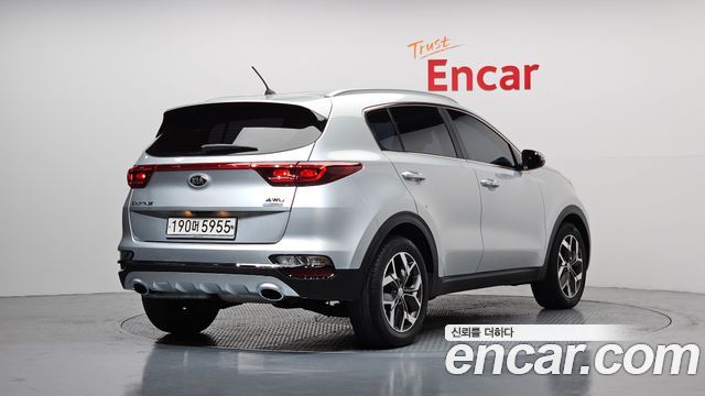 Kia Sportage The Bold Diesel 2.0 4WD Prestige - фото 1