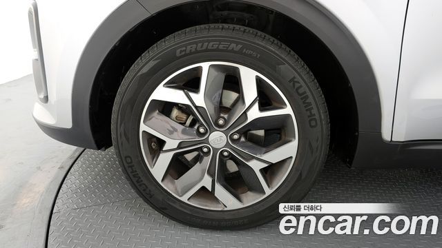 Kia Sportage The Bold Diesel 2.0 4WD Prestige - фото 4