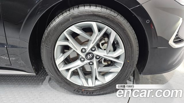 Hyundai Sonata DN8 2.0 Premium Family - фото 4