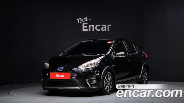 Toyota Prius 1.5 Crossover - фото 0