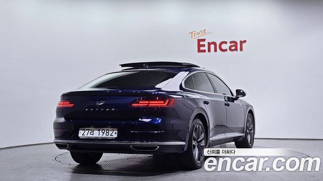 Volkswagen Arteon 2.0 TDI Premium - фото 1